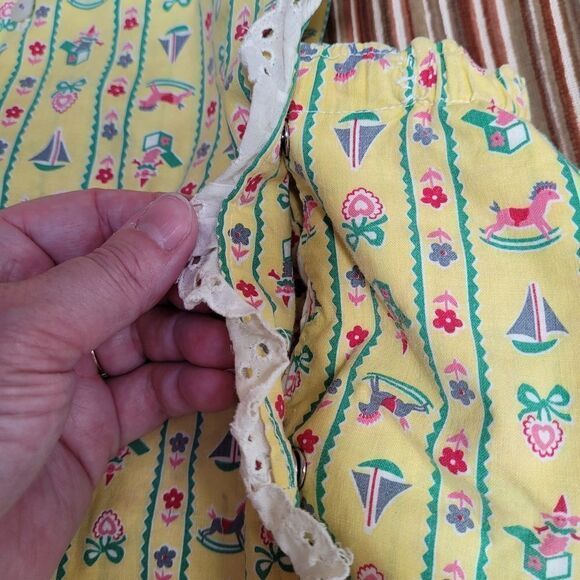 VINTAGE 60s yellow‎ rocking horse shortalls romper unisex 3-6 months - Picture 5 of 7